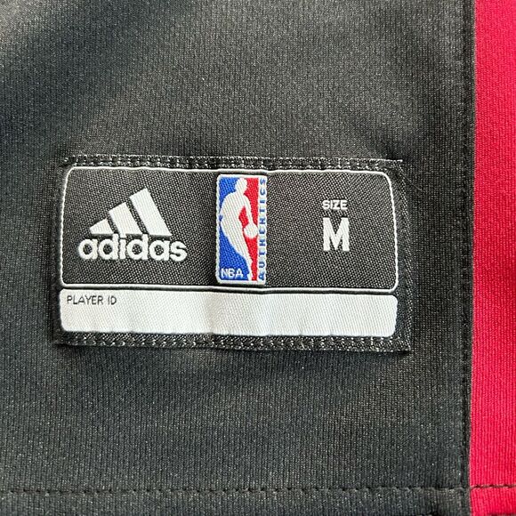 Adidas NBA LeBron James Miami Heat Jersey Youth size Medium 10-12 - Picture 4 of 9